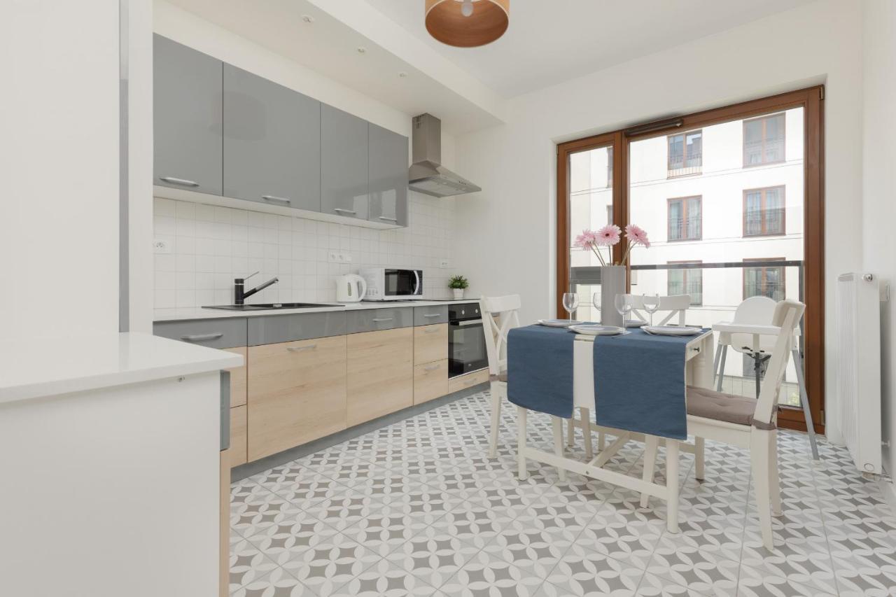 Warsaw Apartment Sierakowskiego By Noclegi Renters Esterno foto
